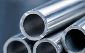 304 vs 316L Stainless Steel Tattoo & PMU Needles: What Buyers Should Specify